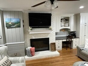 Building Photo - 3111 Prytania Rd