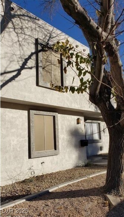 Primary Photo - 1336 N Jones Blvd