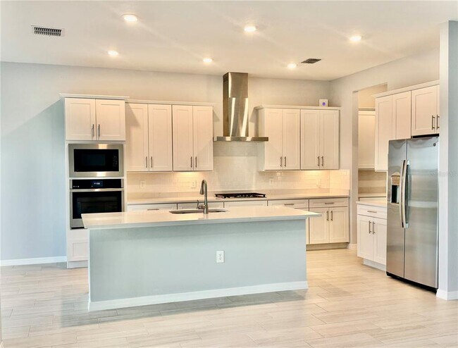 Building Photo - 19227 Scallop Lp