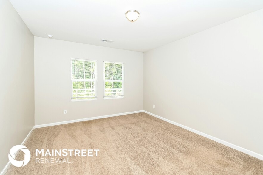 Building Photo - 138 Cottontail Ln