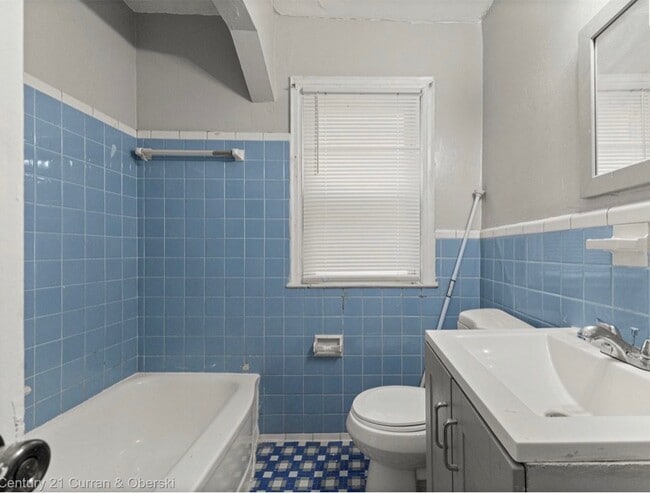 Building Photo - 4268 Cortland St