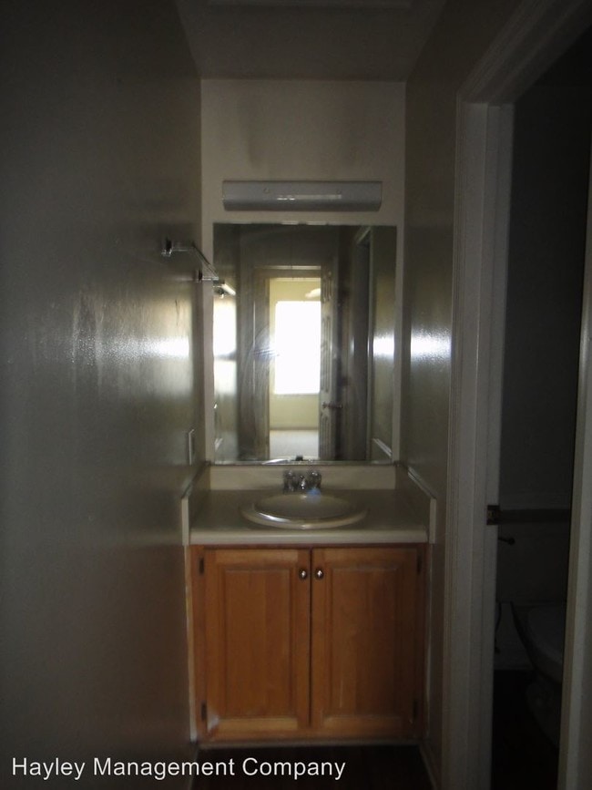 Building Photo - 3 br, 2 bath House - 216 Rosalie Court