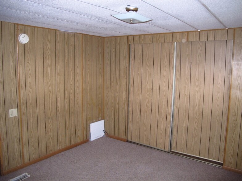Building Photo - 22445 Frontage Rd