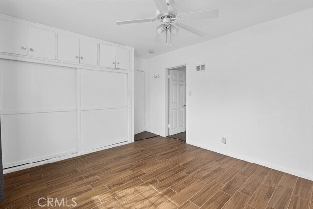 Building Photo - 330 W Laurel St