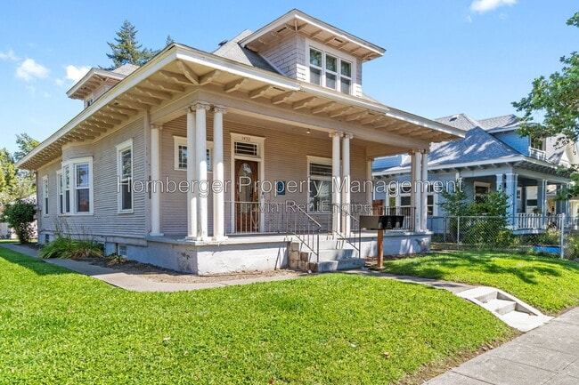 Building Photo - 1432 W Knox Ave