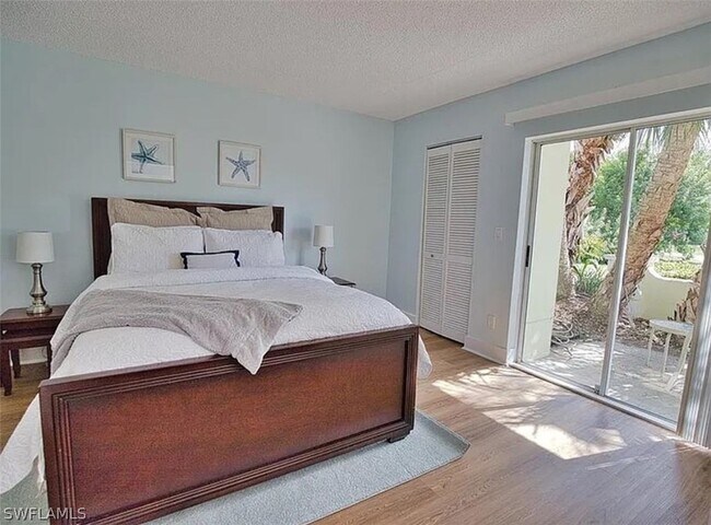 Building Photo - 303 Wexford Terrace