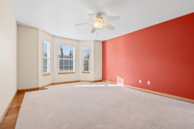 Building Photo - 389 Blackstone Cir