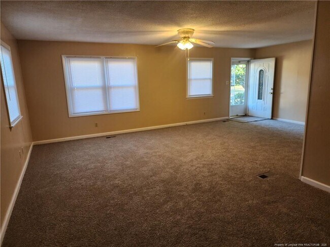 Building Photo - 5455 Dodge Ct