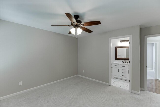 Building Photo - 295 Crown Vetch Ln