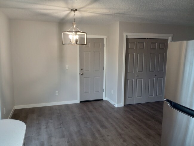 Building Photo - 9316 W Cory Ln