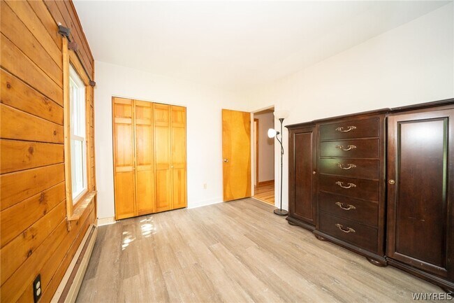 Building Photo - 8376 Cobblestone Ct