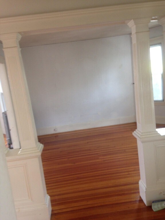 Building Photo - 132 North St