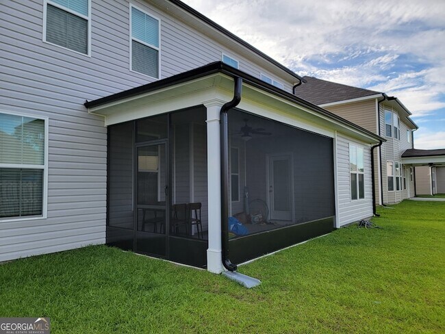 Building Photo - 135 Sams Dr