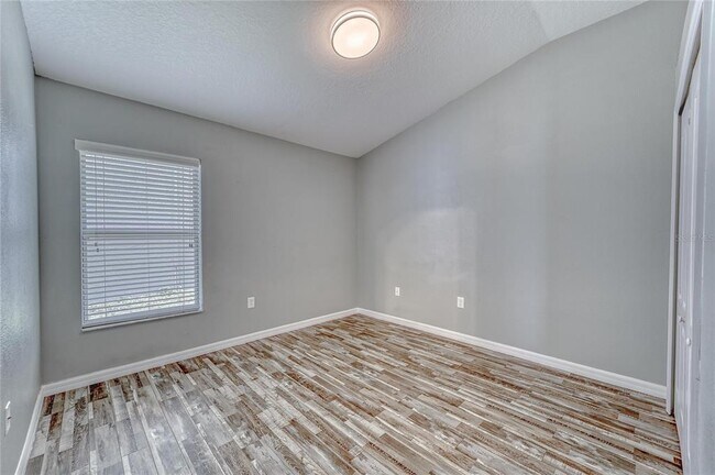 Building Photo - 431 Westchester Hills Ln