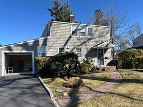 Building Photo - 70 Appletree Ln