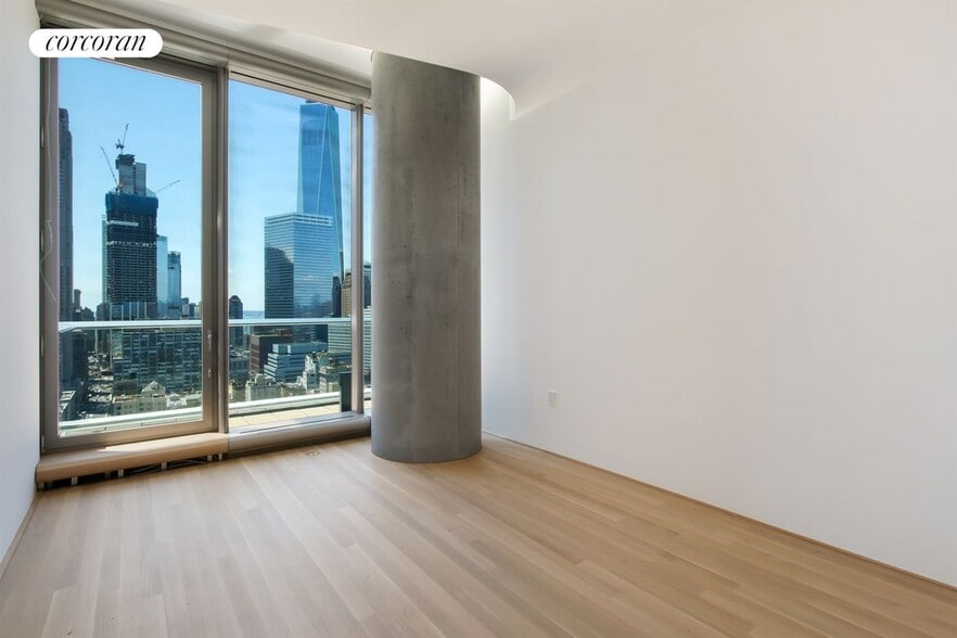 Building Photo - 56 Leonard St
