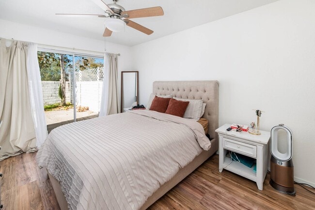 Building Photo - 4776 Mayten Ct