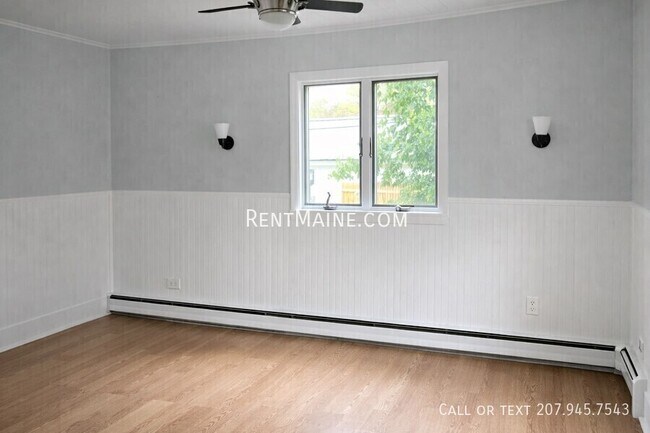 Building Photo - 11 Somerset St