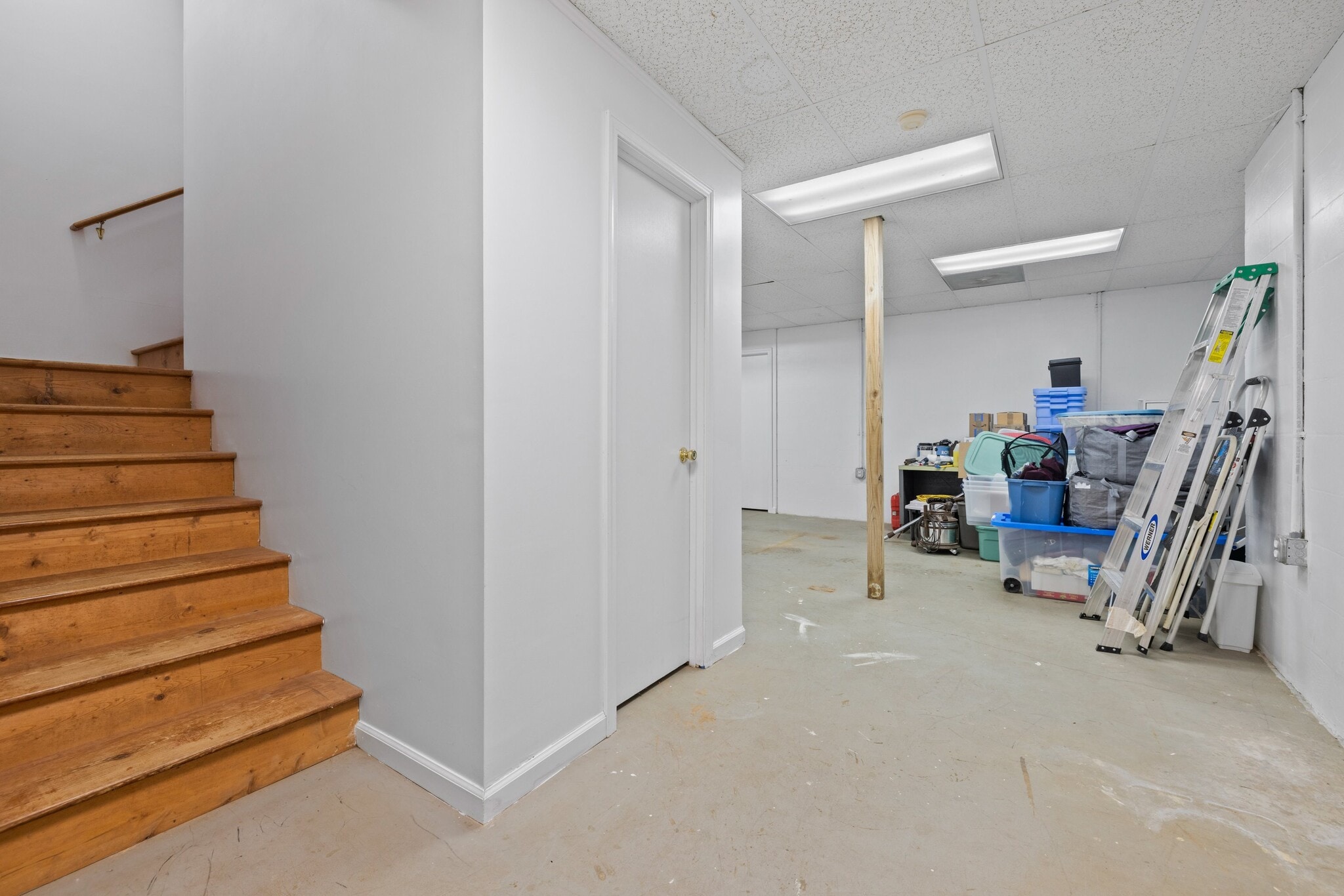 Building Photo - 3010 Eaker Dr