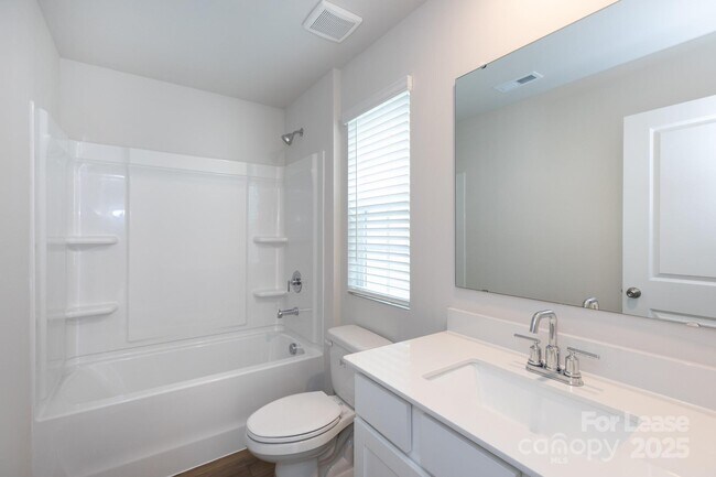 Building Photo - 10350 Chatham Run Ln