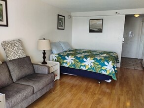 Building Photo - 445 Seaside Ave