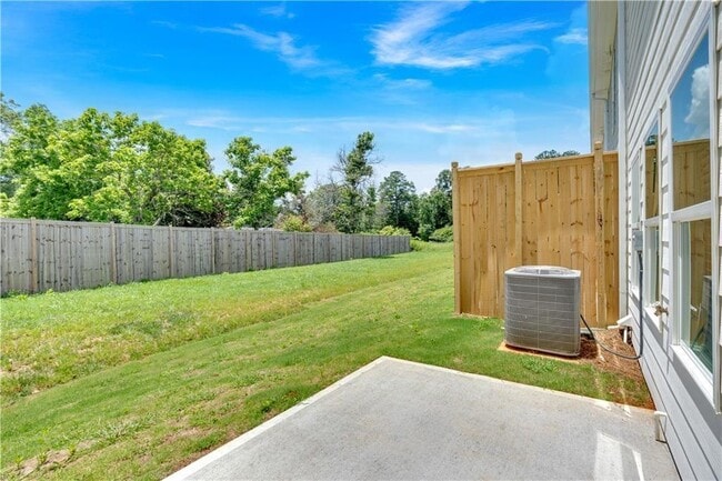 Building Photo - 313 Rolling Grn Dr NW