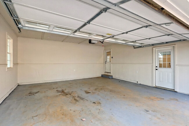 Building Photo - 3455 Hwy 441