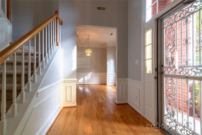 Building Photo - 6138 Garamond Ct