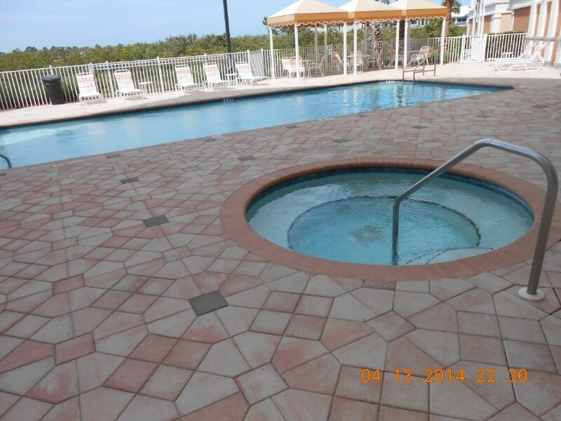 Building Photo - 4516 Seagull Dr