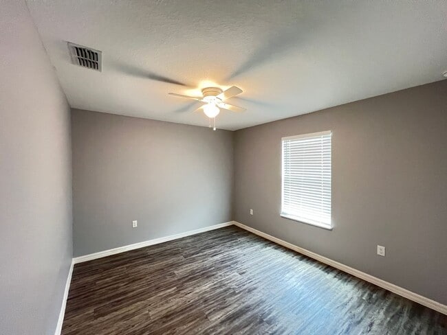 Building Photo - Beautiful 3 BD/2BA Home in Ocala!!!