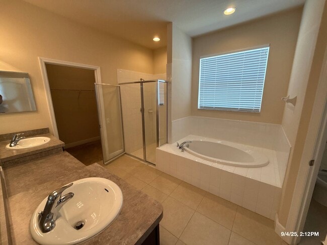 Building Photo - 14506 Potterton Cir
