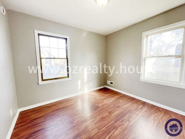 Building Photo - 811 Annabelle Dr