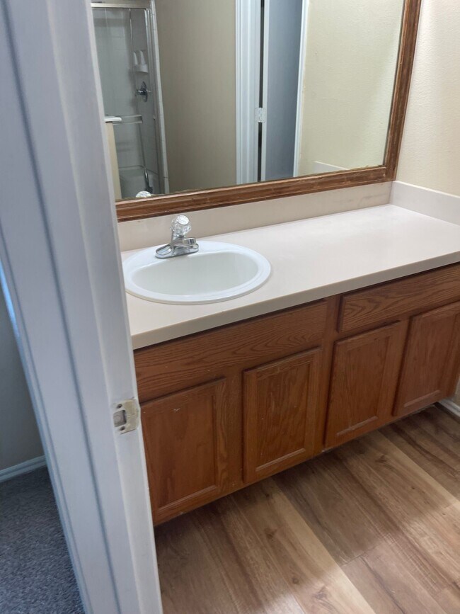 Building Photo - 8714 Sunset Pond Dr