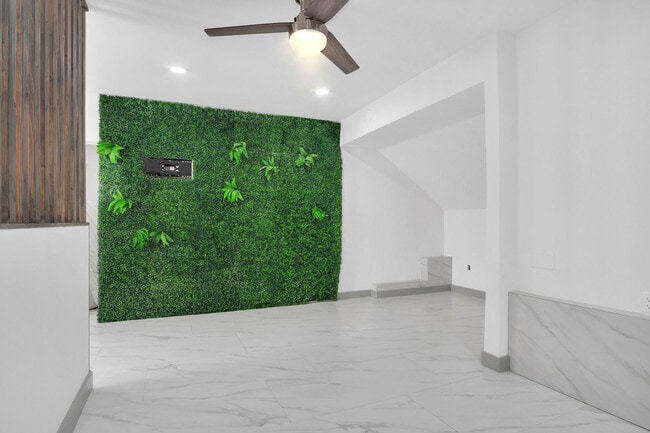 Building Photo - 27001 Calle Juanita