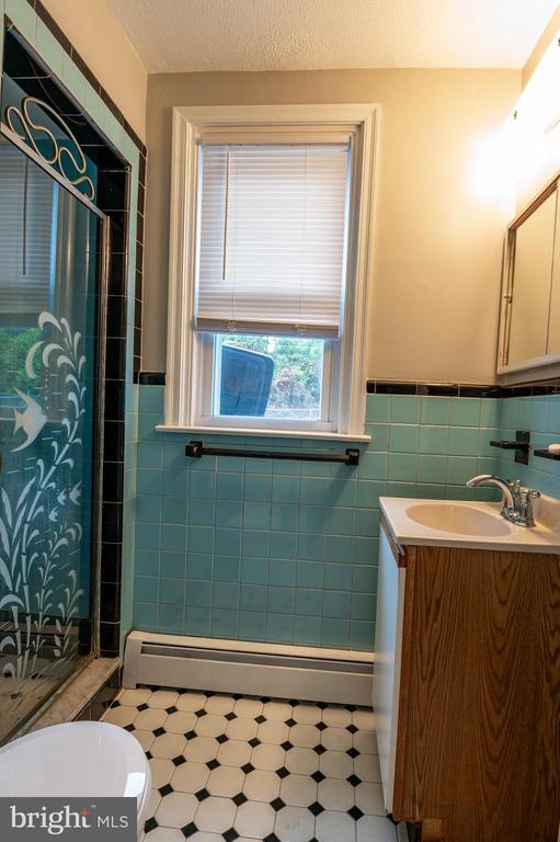 Building Photo - 1569 County Line Rd