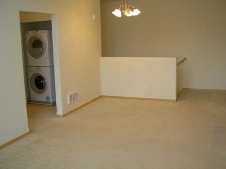 Building Photo - 1925 Garry Oaks Ave