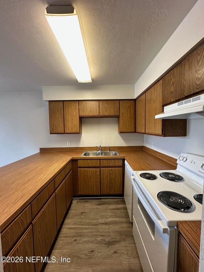 Building Photo - 3842 Osprey Cir