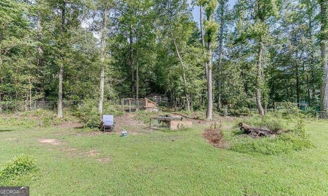 Building Photo - 2193 Kings Forest Dr SE