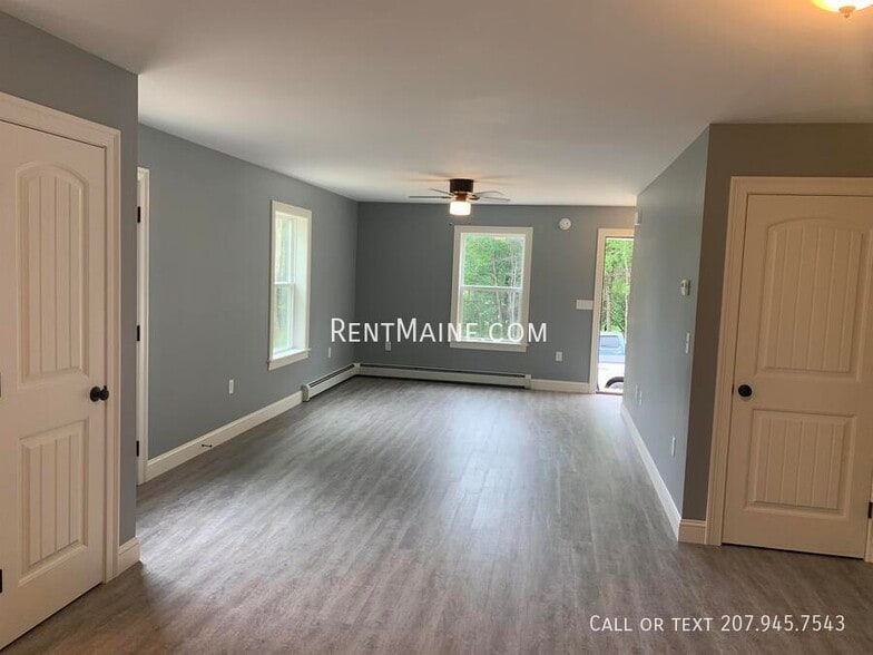 Building Photo - 9 Twin Oak Dr