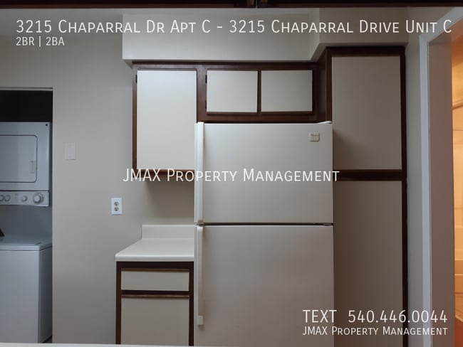 Building Photo - 3215 Chaparral Dr