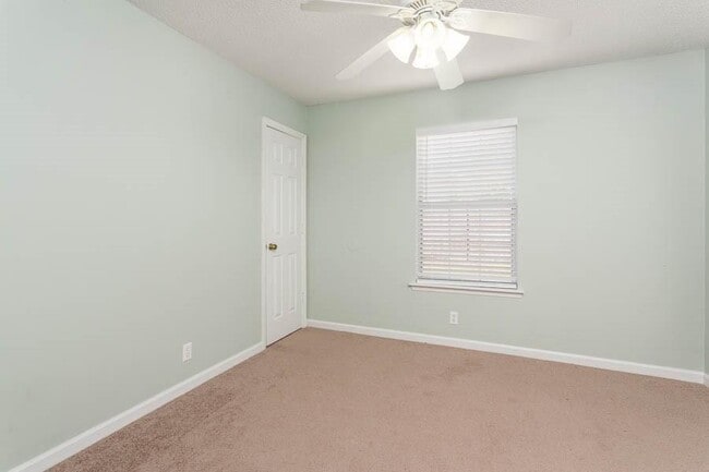 Building Photo - 503 Loggerhead Ln