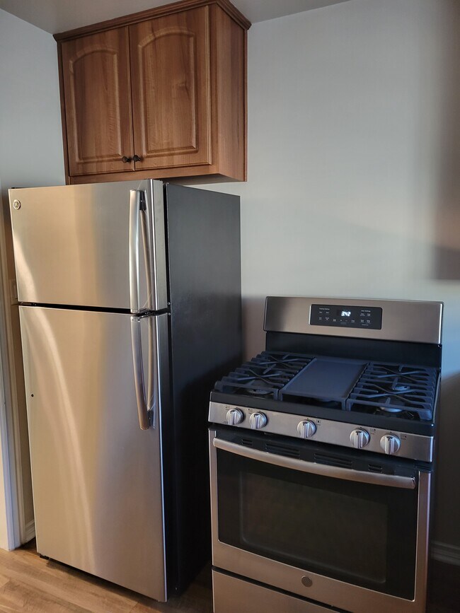 KItchen - 4411 E Ocean Blvd