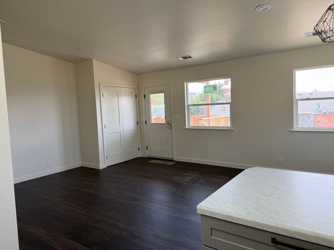 Building Photo - 6442 Aspen Way