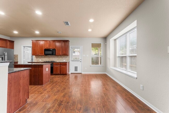 Building Photo - 21127 Gladys Yoakum Dr
