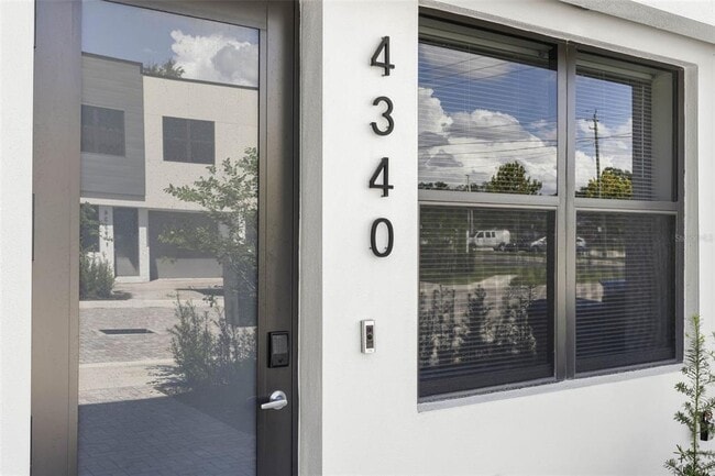 Building Photo - 4340 Villa Alina Ct