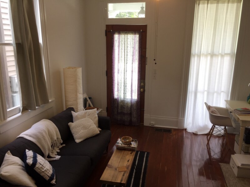 Building Photo - 4830 Chestnut St