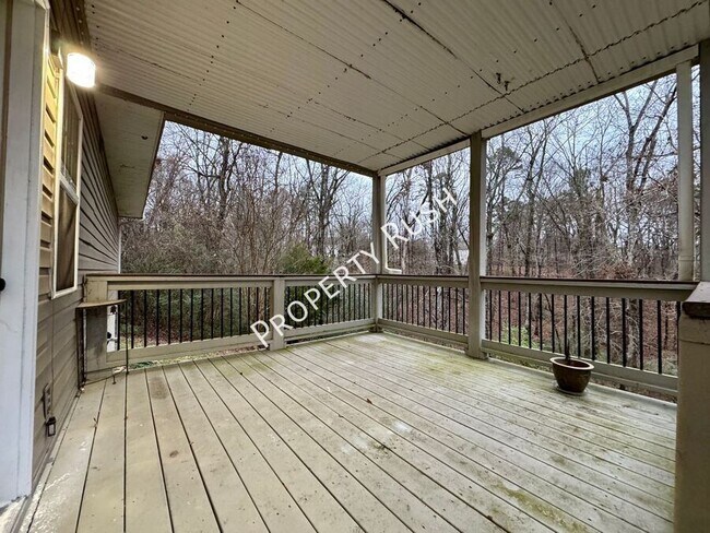 Building Photo - 6477 Olin Ln