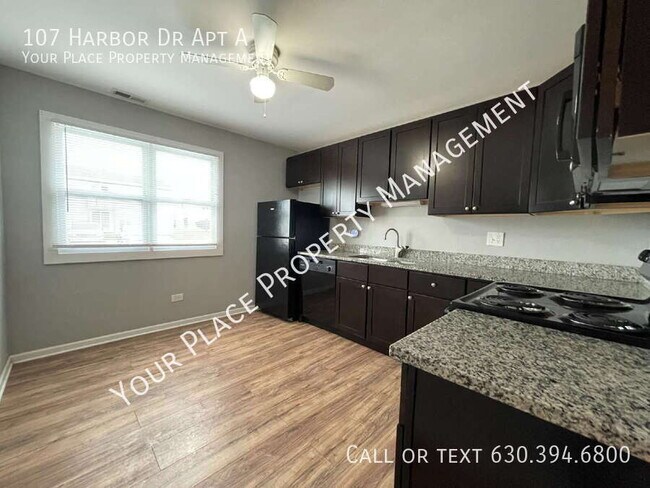 Building Photo - 107 Harbor Dr