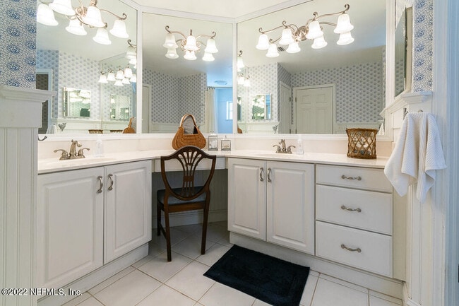 Building Photo - 2102 First St