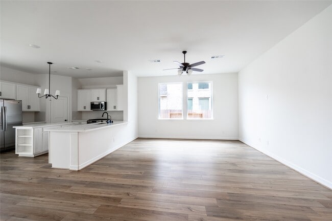 Building Photo - 5822 Westwood Shr Dr